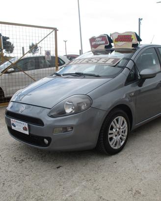 Fiat Punto 1.3 MJT 75 CV MOLTO BELLA 2012