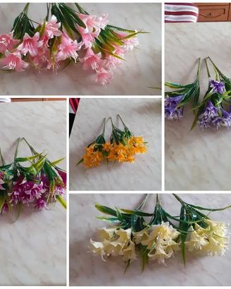 103 Fiori finti Gigli 5 colori 3 mazzi per colore