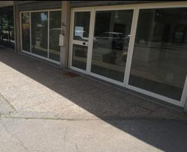 Fondo commerciale 90 mq Via del Purgatorio