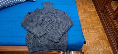 Maglione Sisley raglan a collo alto