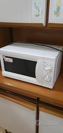 Forno microonde come nuovo