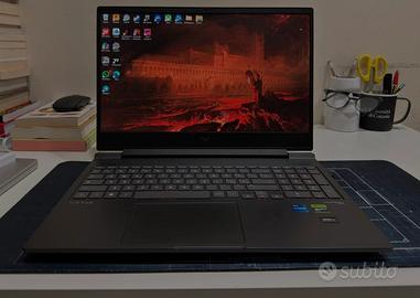 Laptop da gaming  VICTUS con RTX 4070