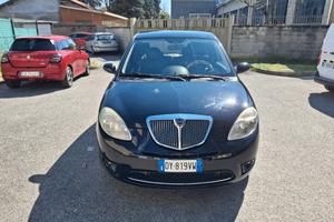 Lancia Ypsilon GPL