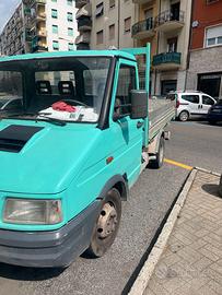 Iveco Daily 35-10 RIBALTABILE TRILATERALE - patent