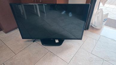 televisore LG, modello 42LN570S-ZA