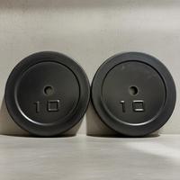 Dischi da 10kg l’uno in cemento armato