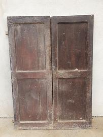 portoncino  legno massello doppia anta