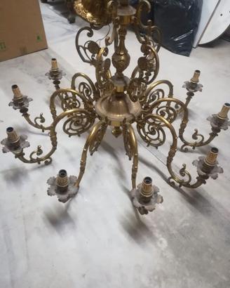 Lampadario in ottone antico
