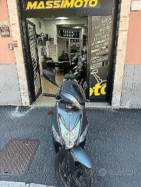 Kymco Agility 200 - 2016 - PERMUTE