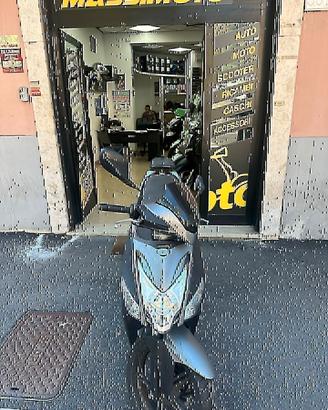 Kymco Agility 200 - 2016 - PERMUTE