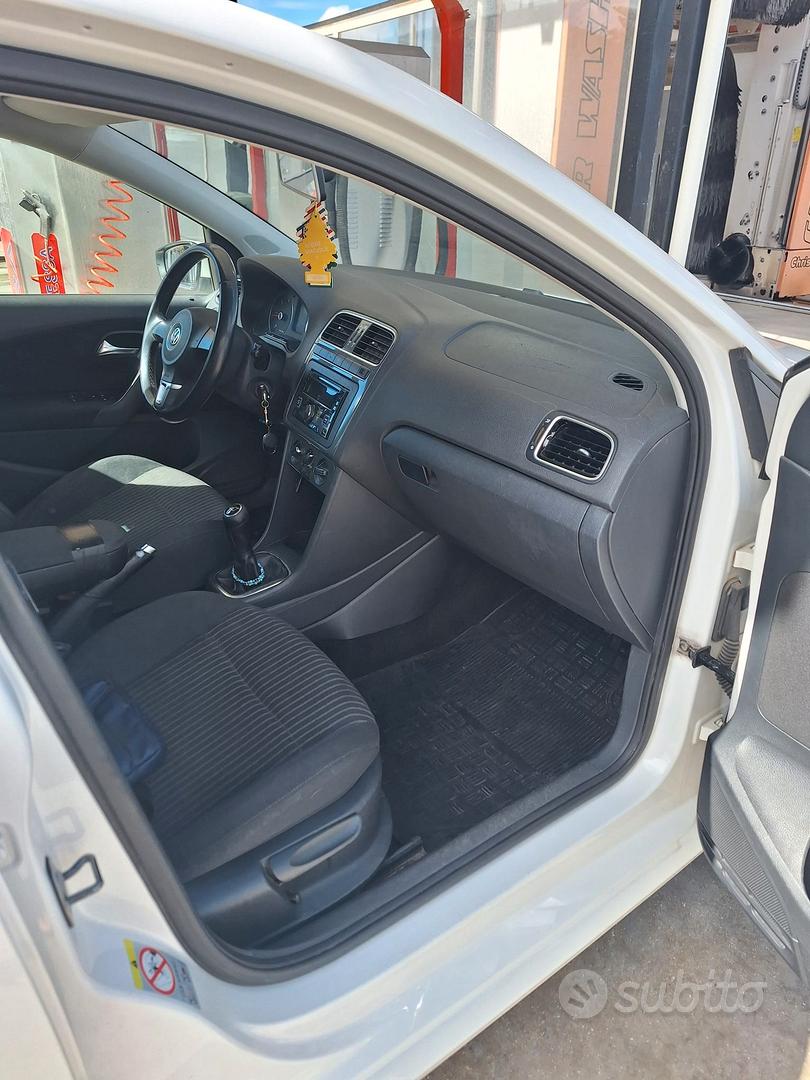 Volkswagen Polo 2013 photo 5