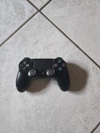 play station 4 + 13 giochi 