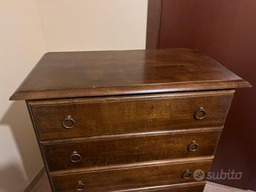 Cassettiera in legno