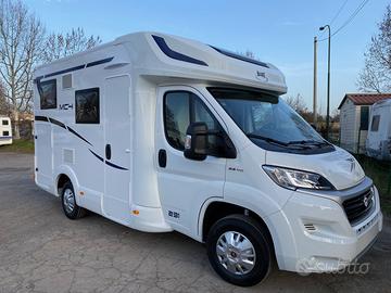 Noleggio Semintegrale 5.99 mt con letto basculante