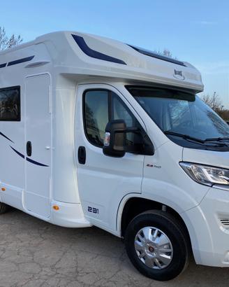 Noleggio Semintegrale 5.99 mt con letto basculante