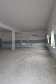 Magazzino 180 metri Borgo Venezia