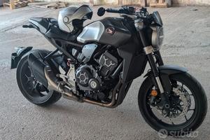 Honda cb1000r