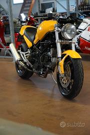 Ducati Monster 900 del 1998 Prima Serie Carburator