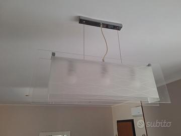 2 LAMPADARI MODERNI+3 MENSOLE IN NOCE