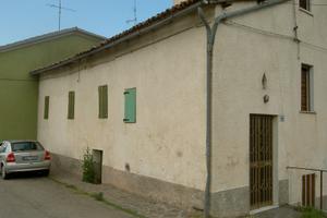 Appartamento da ristrutturare a Pescarola