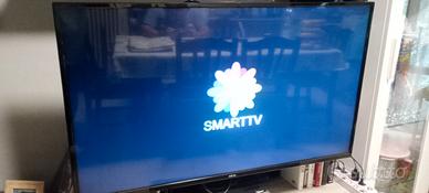Smart TV Akai  da 50" 