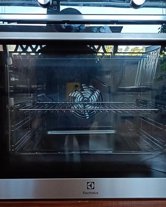 Forno da incasso Electrolux serie 600