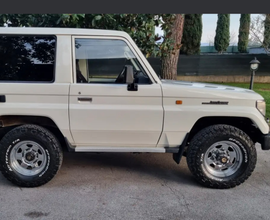 Toyota land cruiser kzj 70 3000 td