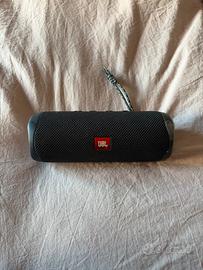 JBL flip 5 cassa
