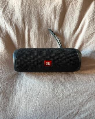 JBL flip 5 cassa