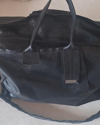 Borsa in pelle nuova 