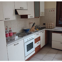 Lotto mobili COME NUOVI: Cucina,Camera,Divano,TV