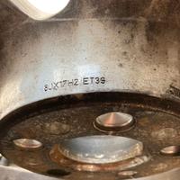 Cerchi in lega 17" con gomme invernali