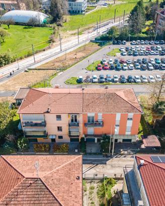 Ospedali: bifamiliare in orizzontale