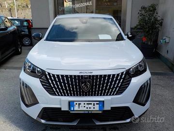 PEUGEOT 2008 Hybrid 110 e-DCS6 Style