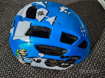Casco bici bambino marca UVEX – tema pirata