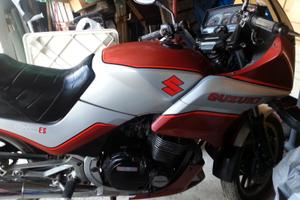 SUZUKI 550 ES ANNO 1982