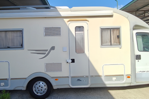 Arca Semintegrale letto basculante