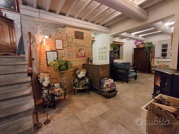 Rustico / Casale di 120 m² con 5 locali a Quarrata