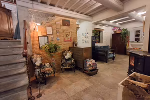 Rustico / Casale di 120 m² con 5 locali a Quarrata
