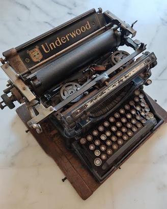 MACCHINA DA SCRIVERE UNDERWOOD