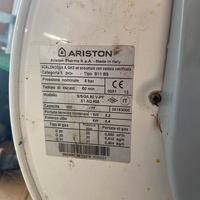 scaldacqua a gas Ariston ad accumulo
