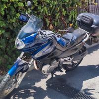 Suzuki XF Freewind 650 - 2000 [tipo Transalp o XT]