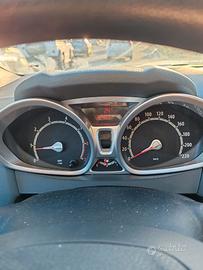 Ford Fiesta Fiesta VI 2008 5p 1.4 16v Titanium Gpl