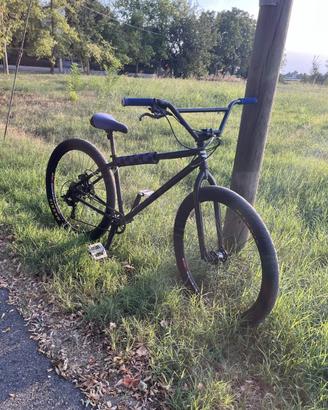 MafiaBike Bomma