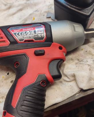 Milwaukee avvitatore ad impulsi