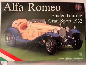 1/8 POCHER ALFA ROMEO SPIDER TOURING