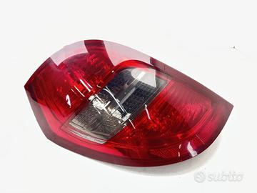 STOP FANALE POSTERIORE SINISTRO MERCEDES Classe A