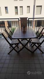 Tavolo in legno