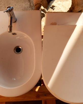 water e bidet sospoesi