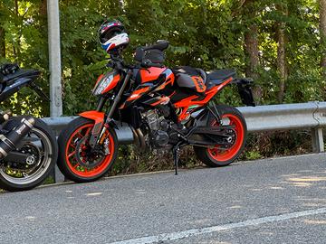 KTM 890 Duke - 2024